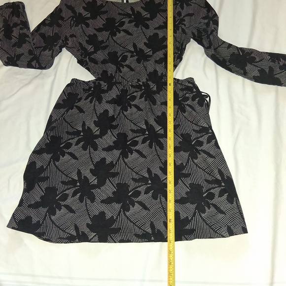 Universal Thread Black and Gray Long Sleeve Dress Women Size M - Picture 11 of 14